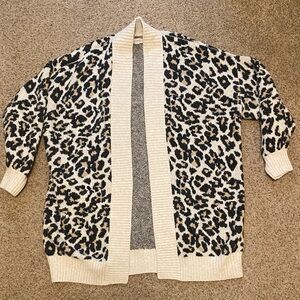 LOFT Leopard print Cardigan in Black and Cream